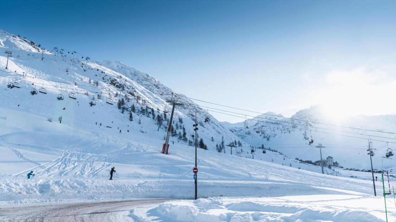 Apex2100 International Ski Academy Tignes Ngoại thất bức ảnh